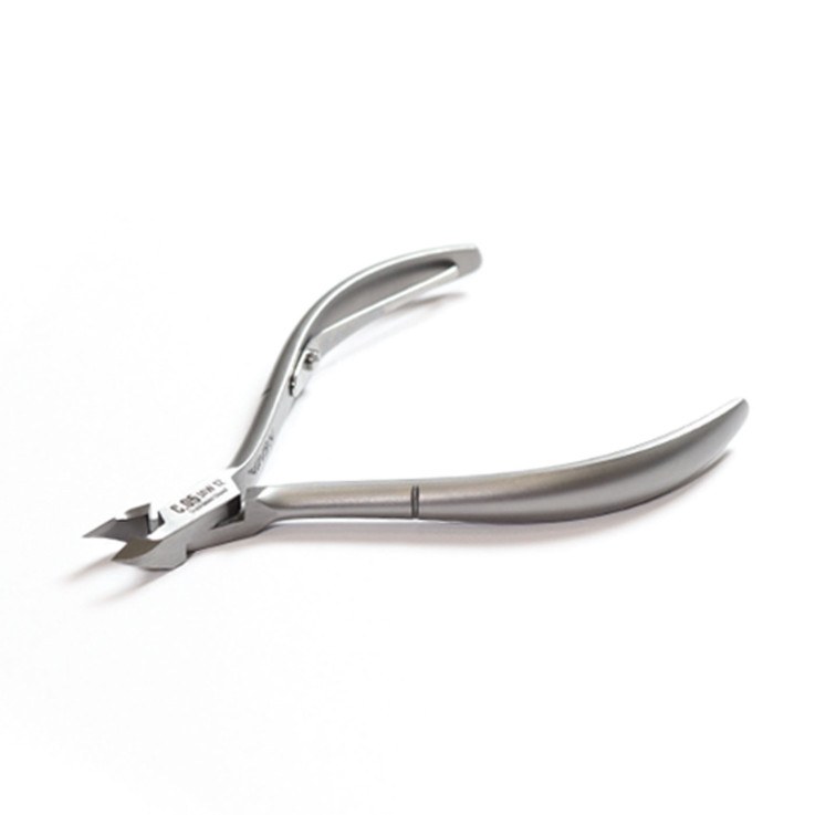 Nghia Cuticle Nippers C.05 – JAW 12